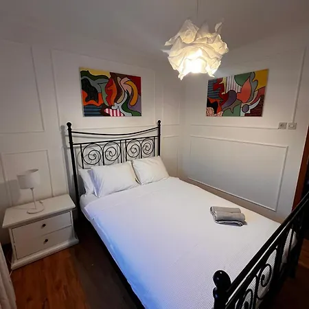 Metka Apartment *