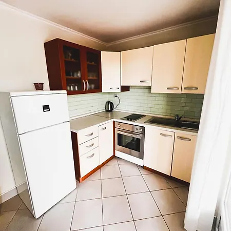 Metka Apartment *