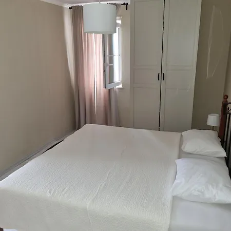 Apartment Metka Murter